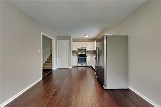 19 Joy Dr in Douglasville, GA - Building Photo - Building Photo