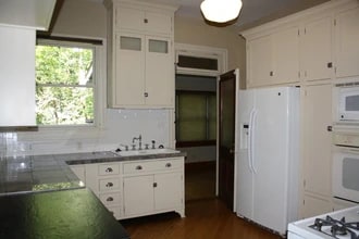 801 N Lincoln St in Bloomington, IN - Building Photo - Building Photo