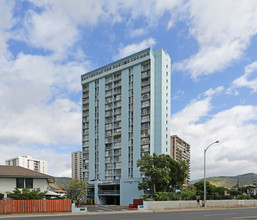 Plumeria Hale in Honolulu, HI - Foto de edificio - Building Photo