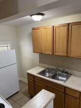 1210 Ford St in Tallahassee, FL - Building Photo - Building Photo