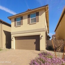9833 W Catalina Dr in Avondale, AZ - Foto de edificio - Building Photo