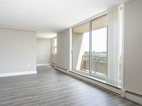 105 Cherryhill Blvd in London, ON - Building Photo - Building Photo