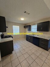 1335 18th St NW in Paris, TX - Building Photo - Building Photo