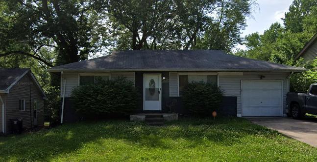 property at 10121 Crown Point Dr