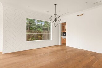 9022 Monte Mar Dr in Los Angeles, CA - Building Photo - Building Photo