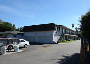 Cactus Garden Apartments in San Marcos, CA - Building Photo - Building Photo