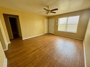 1002 Circle M Dr in Killeen, TX - Building Photo - Building Photo