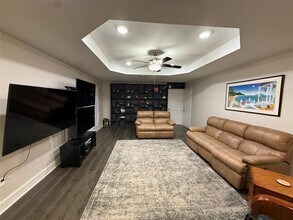 3315 Parvia Ave in Dallas, TX - Building Photo - Building Photo