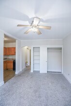 5210 S Woodlawn Ave in Chicago, IL - Building Photo - Building Photo