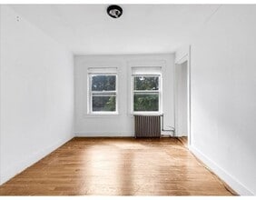 16 Kilby St-Unit -1 in Woburn, MA - Building Photo - Building Photo