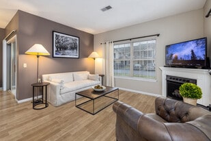 Coventry Apartments in Williamsville, NY - Building Photo