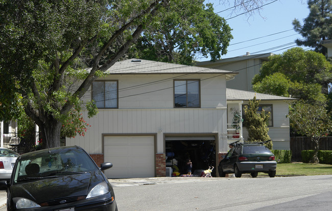 1500-1502 Carmel Dr in Walnut Creek, CA - Building Photo - Building Photo