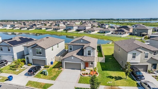 31807 Barrel Wave Way in Zephyrhills, FL - Building Photo - Building Photo