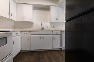 5506 Grover Ave in Austin, TX - Building Photo - Building Photo