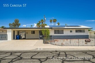 555 Canosa Ave in Las Vegas, NV - Building Photo - Building Photo