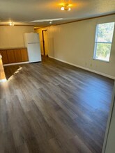 370 Duck Mountain Ln in Canyon Lake, TX - Building Photo - Building Photo