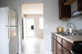 2885 Atwood Terrace in Columbus, OH - Building Photo - Building Photo