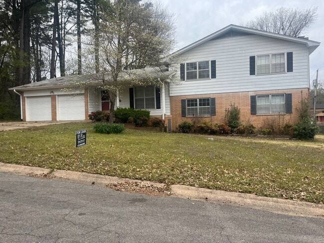 property at 2406 W 3rd Pl
