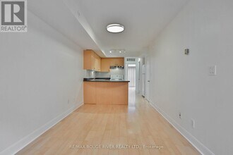 415-415 Jarvis St in Toronto, ON - Building Photo - Building Photo