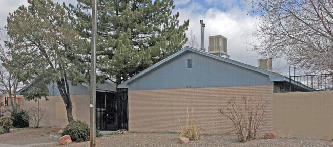 636-644 Grove St SE in Albuquerque, NM - Foto de edificio - Building Photo