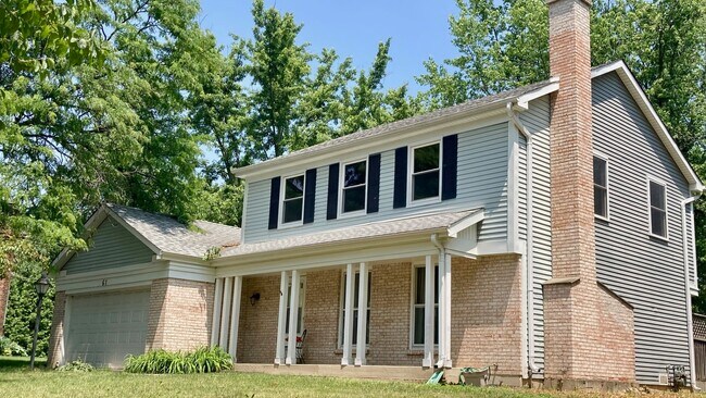 61 Foxcroft Rd in Naperville, IL - Building Photo - Building Photo