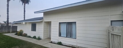 5516 Ramona Ct in Bakersfield, CA - Foto de edificio - Building Photo