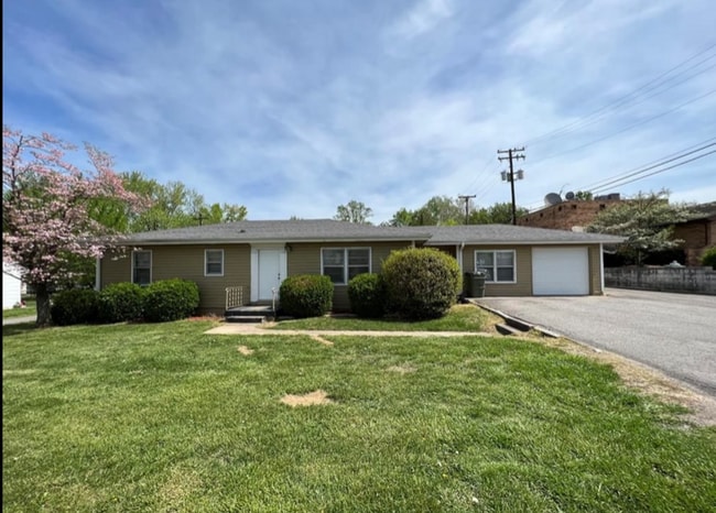 property at 1604 E 9th St