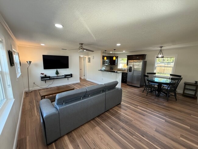 709 Suzette Dr in Ocoee, FL - Building Photo - Building Photo