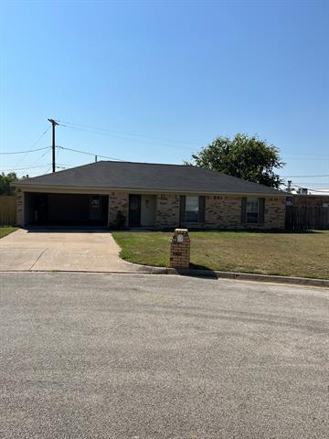 125 Brazil Ct in Hurst, TX - Building Photo - Building Photo