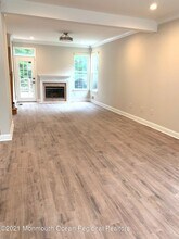 12 Oxford in Colts Neck, NJ - Building Photo - Building Photo