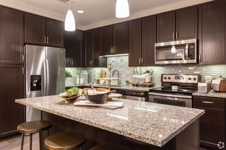 966 Bunker Hill Rd in Houston, TX - Building Photo - Building Photo