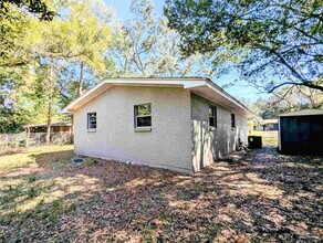 1017 Webster Dr in Pensacola, FL - Building Photo - Building Photo