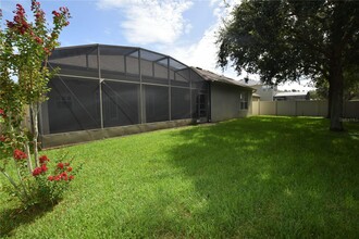 11919 Sheltering Pine Dr in Orlando, FL - Building Photo - Building Photo