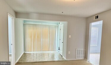 2517 McVeary Ct in Silver Spring, MD - Building Photo - Building Photo