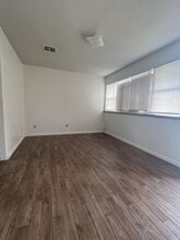 15 NW 25th St in Lawton, OK - Building Photo - Building Photo