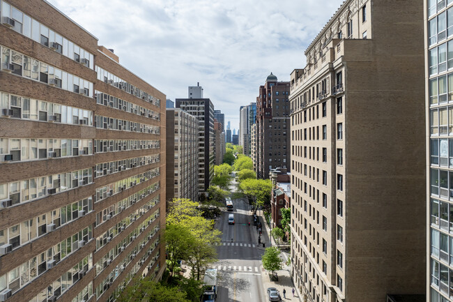 The Barry in Chicago, IL - Foto de edificio - Building Photo