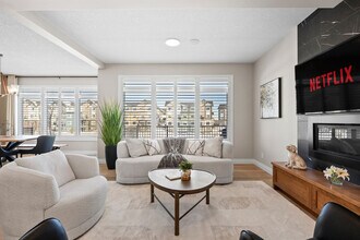 1303 Bayside Dr SW, Unit SI ID1491169P in Airdrie, AB - Building Photo - Building Photo