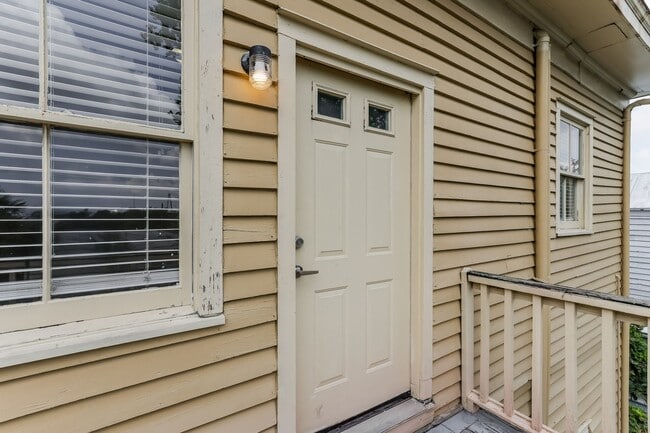 114 Alexander St in Charleston, SC - Building Photo - Building Photo