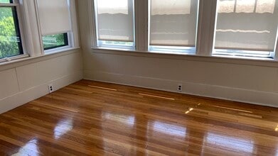 529 Pleasant St in Malden, MA - Building Photo - Building Photo