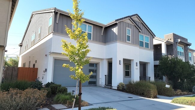 2689 Tranquility St in San Jose, CA - Building Photo - Building Photo