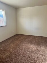 644 Fillmore St in Coos Bay, OR - Building Photo - Building Photo