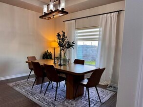 6004 Alek Dr in Laredo, TX - Building Photo - Building Photo