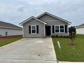 6365 Firefly Dr in Milton, FL - Building Photo