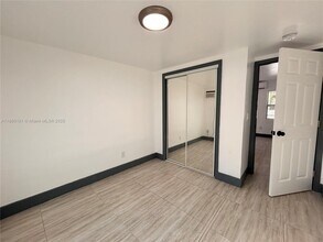 1928 Wilson St in Hollywood, FL - Building Photo - Building Photo