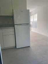 2011 NE 167th St in North Miami Beach, FL - Building Photo - Building Photo