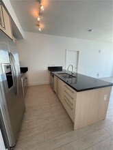 1111 SW 1st Ave, Unit # 3522-N in Miami, FL - Building Photo - Building Photo