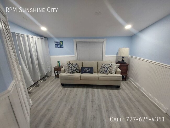 4490 85th Terrace N in Pinellas Park, FL - Building Photo - Building Photo