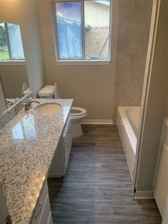 property at 308 Circle Dr