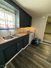 320 Woodlawn Ave in Zanesville, OH - Building Photo - Building Photo