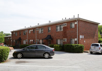 Greenwood Apartments in Atlanta, GA - Building Photo - Building Photo